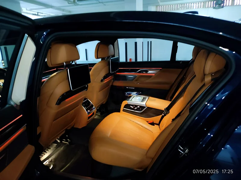 وكيل إصلاح لمالك واحد لسيارة BMW 740Li63484972656385111