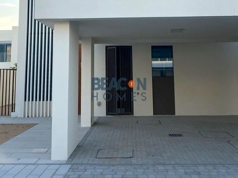 Best Location | End Unit | Ready To Move In63947194235393111