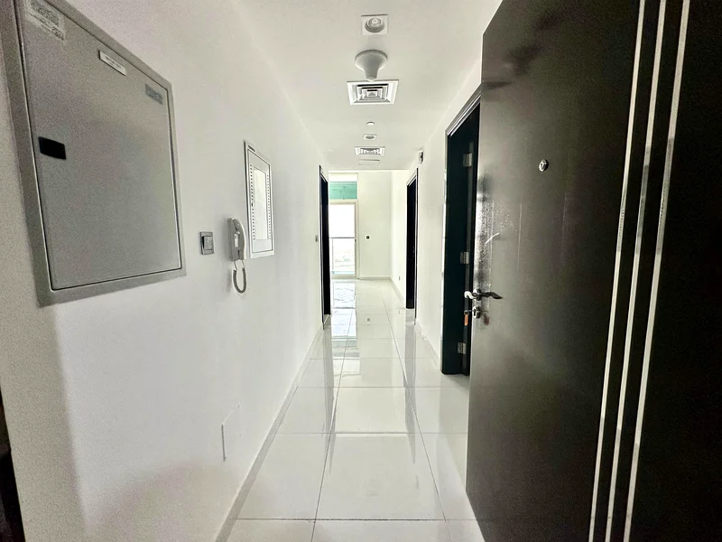 Stylish 1BHK | Bright Layout | Large Balcony | Arabian Gates63748197039875110