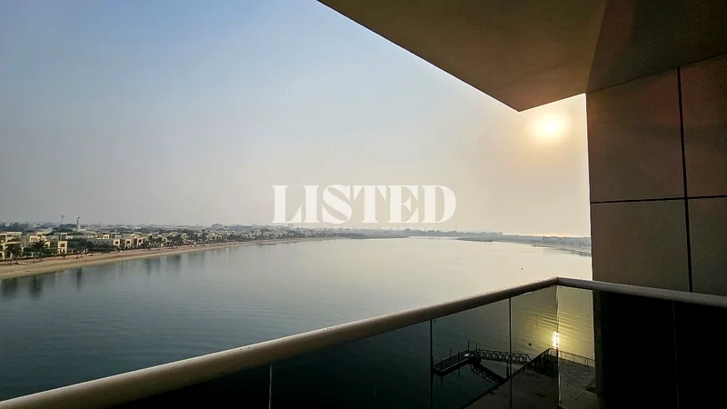 High ROI | Impressive Unique Apartment | Beachfront63861749670146111