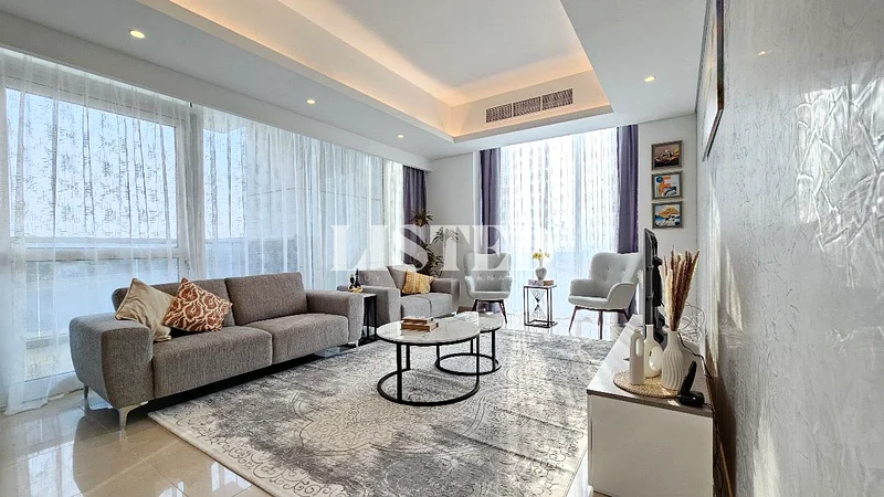 High ROI | Impressive Unique Apartment | Beachfront63861749670146110