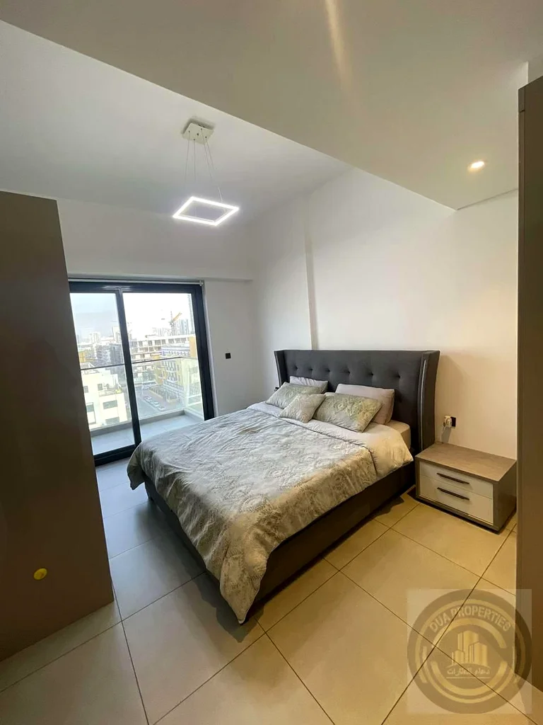 شقة مكونة من غرفتي نوم حديثة للإيجار في رايجل، جي في سي | 125,000 درهم63778669660034110