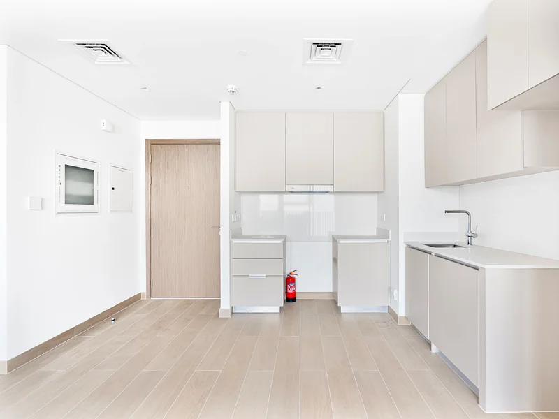 Brand New | Vacant | Pool View | High Floor63760408717058114