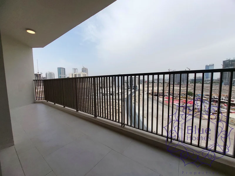 شقة جديدة من 3 غرف نوم + خادمة متوفرة للإيجار63766765005825111