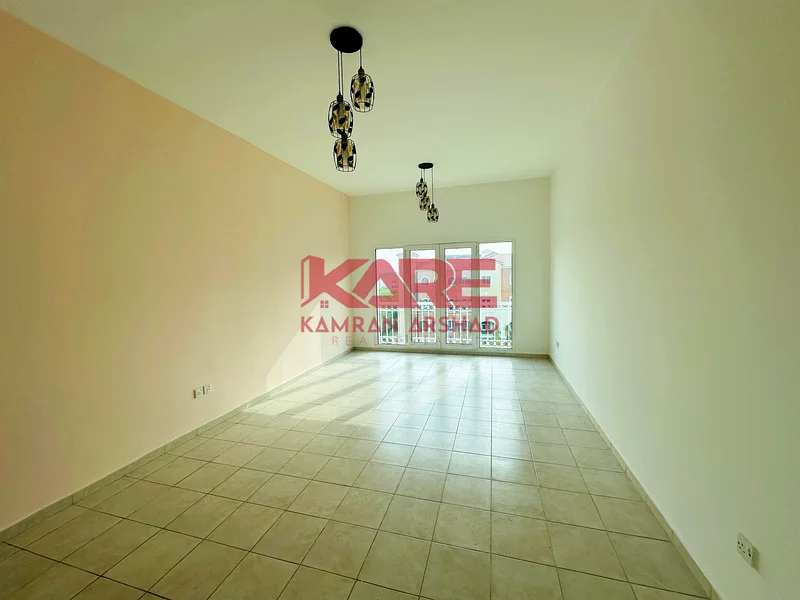 XXL Large Studio For Rent Near to Metro63731179140738110