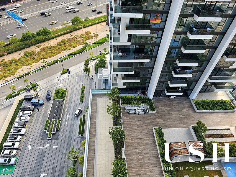Corner Layout | Spacious | Glow Garden View63923312712579114