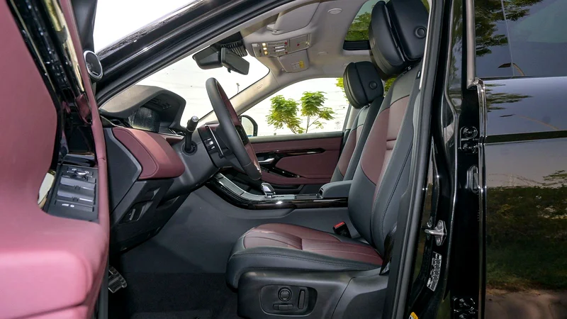 RANGE ROVER EVOQUE SE P250 DYNAMIC!! FIVE-YEAR WARRANTY!! THREE-YEAR SERVICE CONTRACT!!63488906769795113