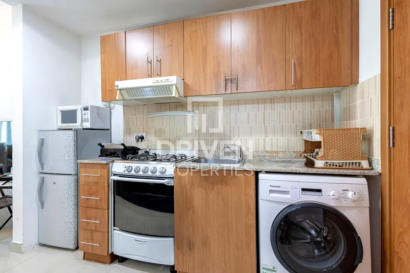 استوديو برايت | صفقة رائعة | منطقة مميزة64031805289730114