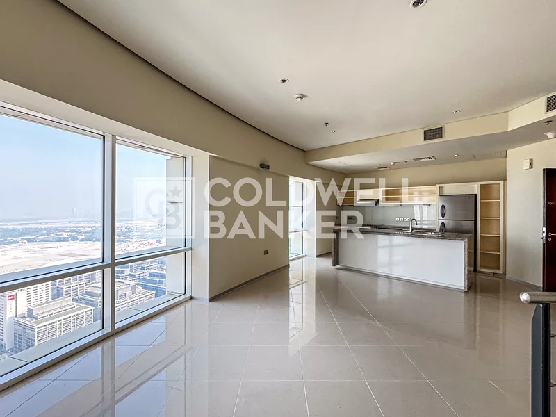 Ready to Move | Prime Location | Spacious63746225126146110