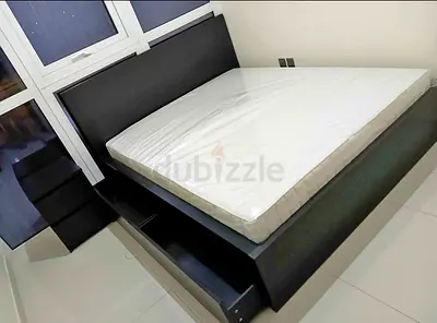 IKEA Malam double bed 140×200cm bed with 2 storage drawers underneath and Ikea mattress