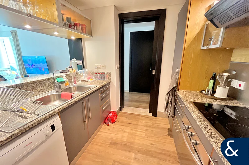 Marina View | Vacant | Upgraded | 1+Study64037800046465114