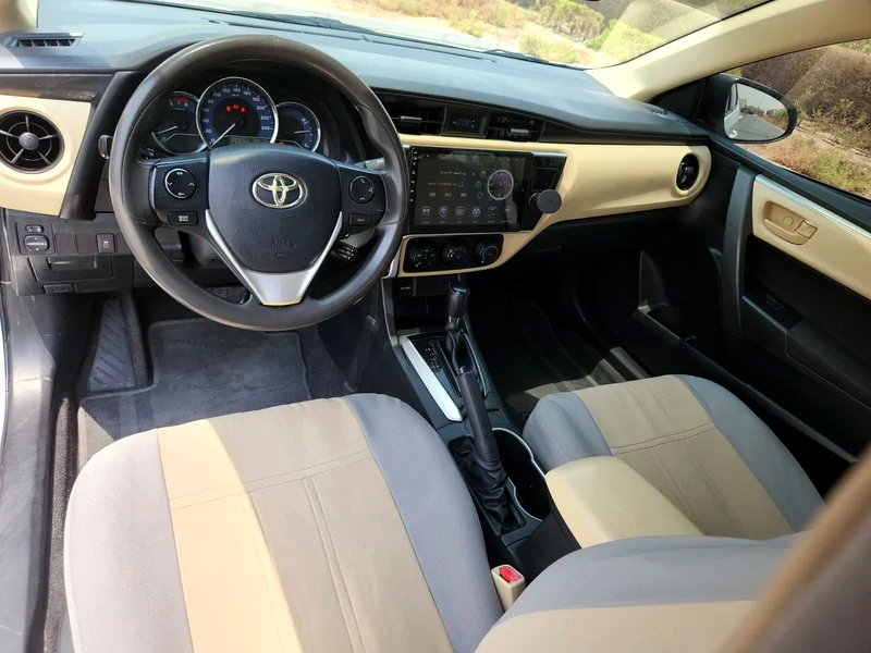 Toyota Corolla 1.6 2017 gcc  mid options63484505131267113