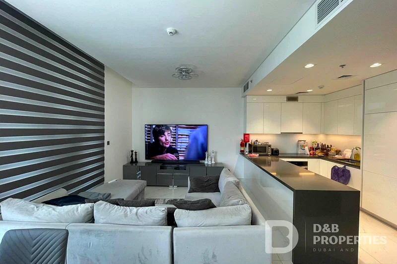 Furnished | Bright And Spacious | Lagoon View64006394103682111