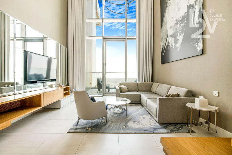 Fully Furnished | Spacious Loft | Multiple Cheques63794138994434110