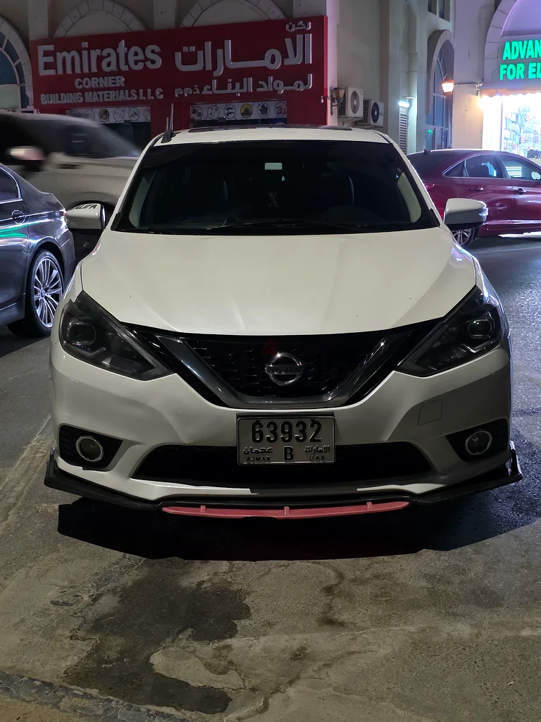 Nissan Sentra 2017 SL  
Mileage: 131,000 kilometers63412538336515113