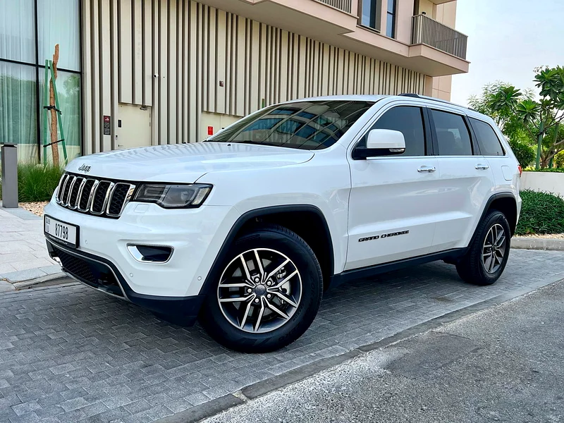 2019 Jeep Grand Cherokee Limited V6 3.6L Full Service History, Original Paint, Serious Buyers Only634900097358091123