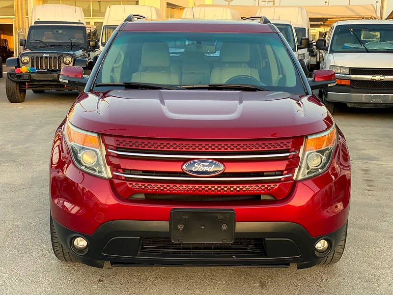 Ford Explorer Limited Maroon 201463483301447427114
