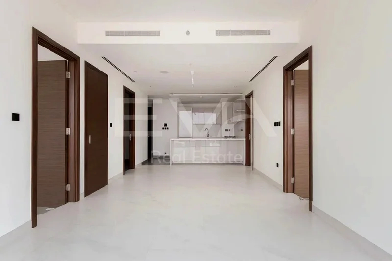 إعادة بيع أصلية | جاهز للانتقال | غير مفروش64017854462466112