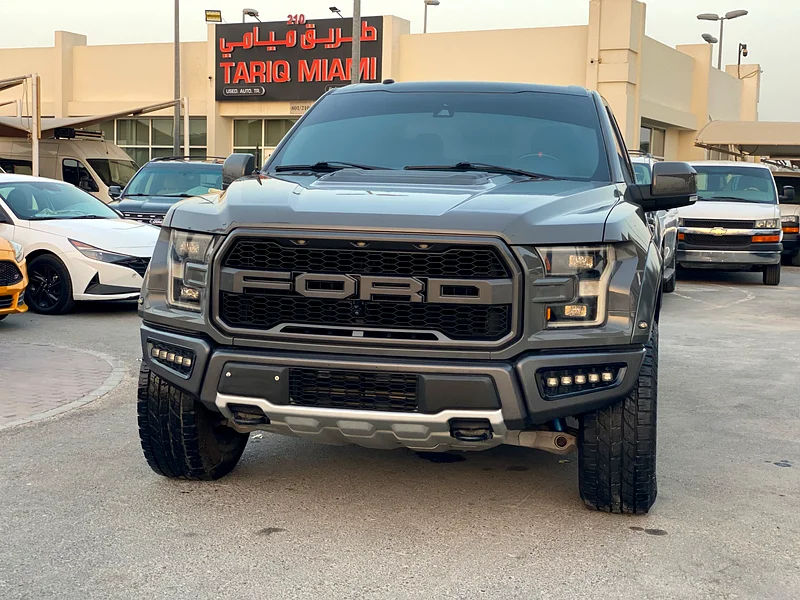 2018 Ford Raptor 4-door gray63612082421506112