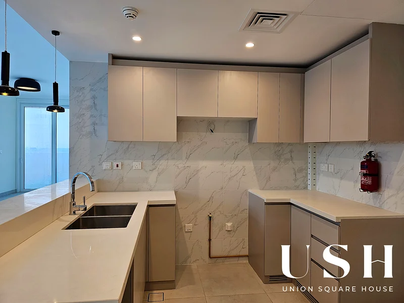 Corner Layout | Spacious | Glow Garden View63612103008258114