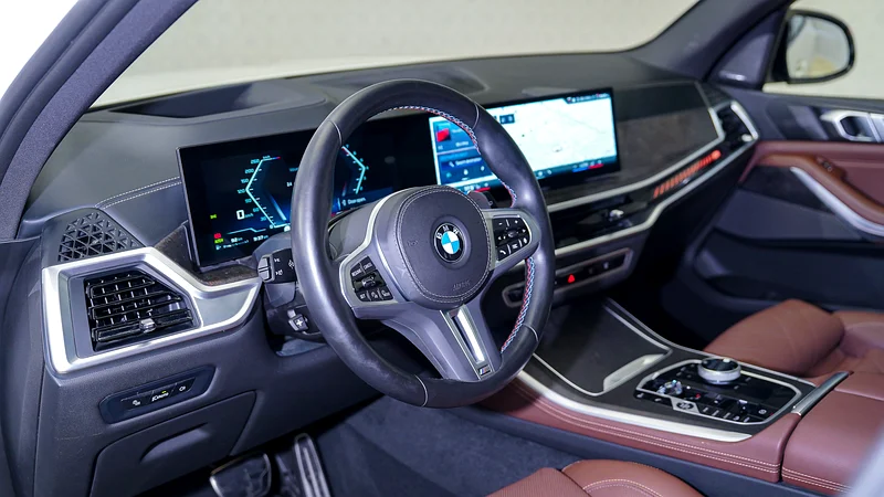 X5 M60i | 5,412 درهم شهريًا | الضمان حتى سبتمبر 2026 | دول مجلس التعاون الخليجي63484910680707113