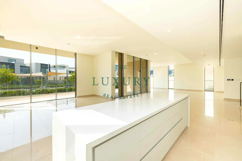 GATED COMMUNITY | 5BR PLUS MAIDS | BEST PRICE63753453708162112