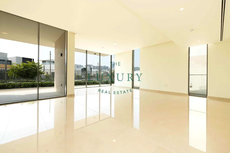 GATED COMMUNITY | 5BR PLUS MAIDS | BEST PRICE63753453708162110