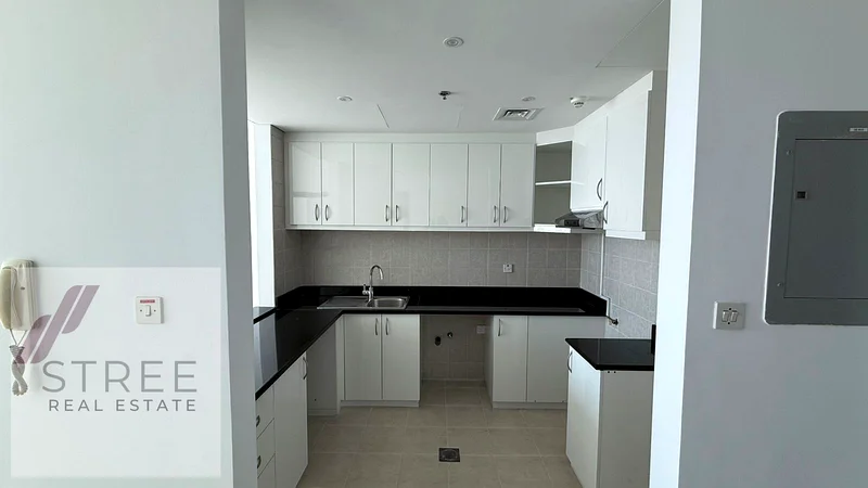 NEXT TO METRO | UPGRADED | UNFURNISHED 1BHK63729776883203114
