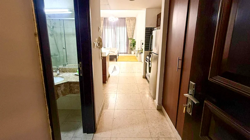 Spacious | Bright Unit | Monthly Possible63790447218946112