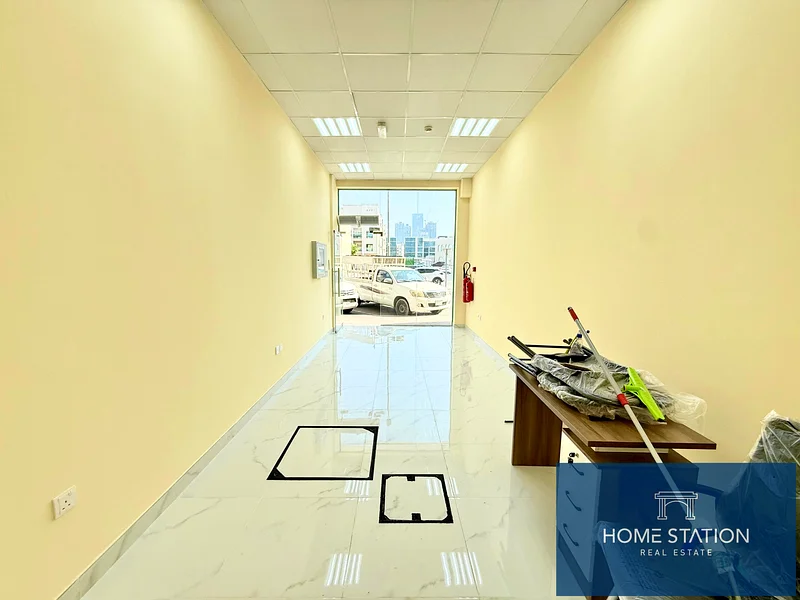 محل تجاري جديد كليًا متاح بالقرب من مترو ADCB63616025004161114