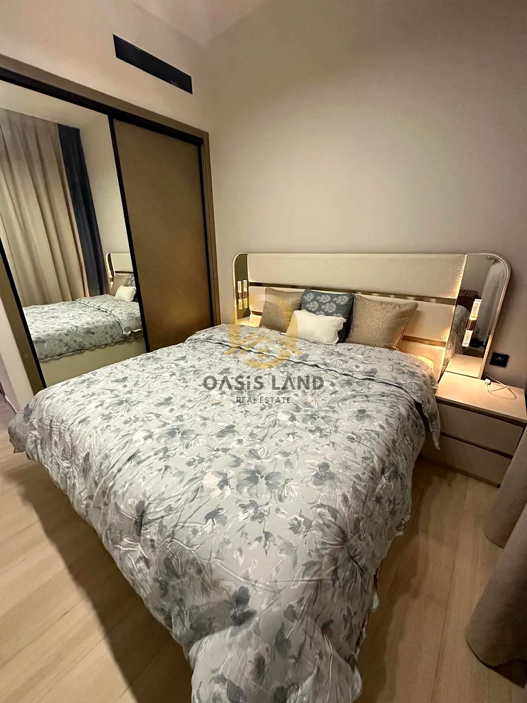 Modern Luxury  Unit |furnished | Prime Location63783311338113111