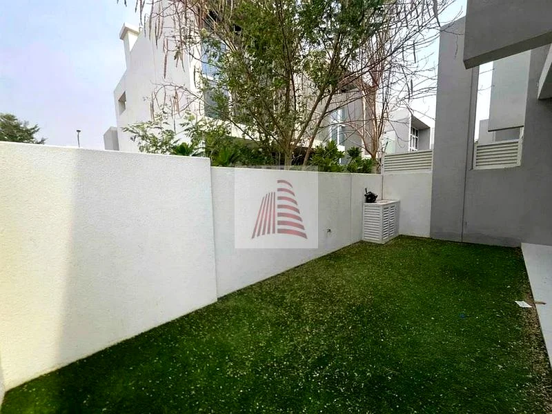 فيلا بثلاث غرف نوم واسعة للإيجار في فاردون، داماك هيلز 2 – 85,000 درهم63747902168963113