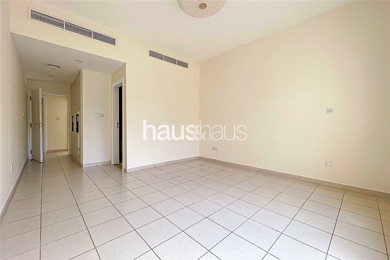 Vacant | 2 Bed + Study | Great Condition63918882973059114