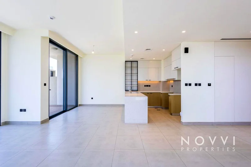 Community Expert | Green Belt | Corner Unit63804674096513111