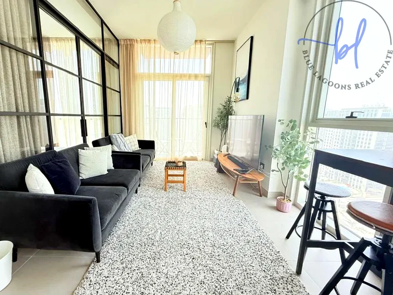 Sophisticated Style | Fully Furnished | Available63753749047042112