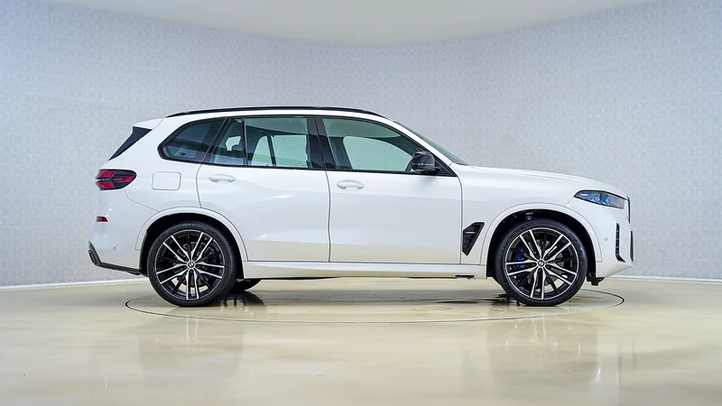 X5 M60i | 5,412 درهم شهريًا | الضمان حتى سبتمبر 2026 | دول مجلس التعاون الخليجي63484910680707112
