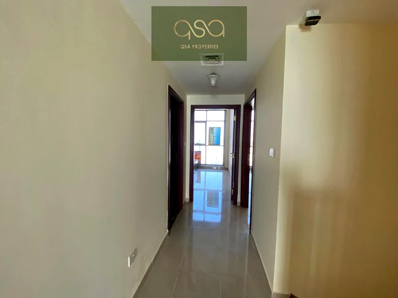 شقة مزدوجة من 3 غرف نوم مع شرفة وإطلالة على البحر في حي مرغوب للبيع63871086853891114