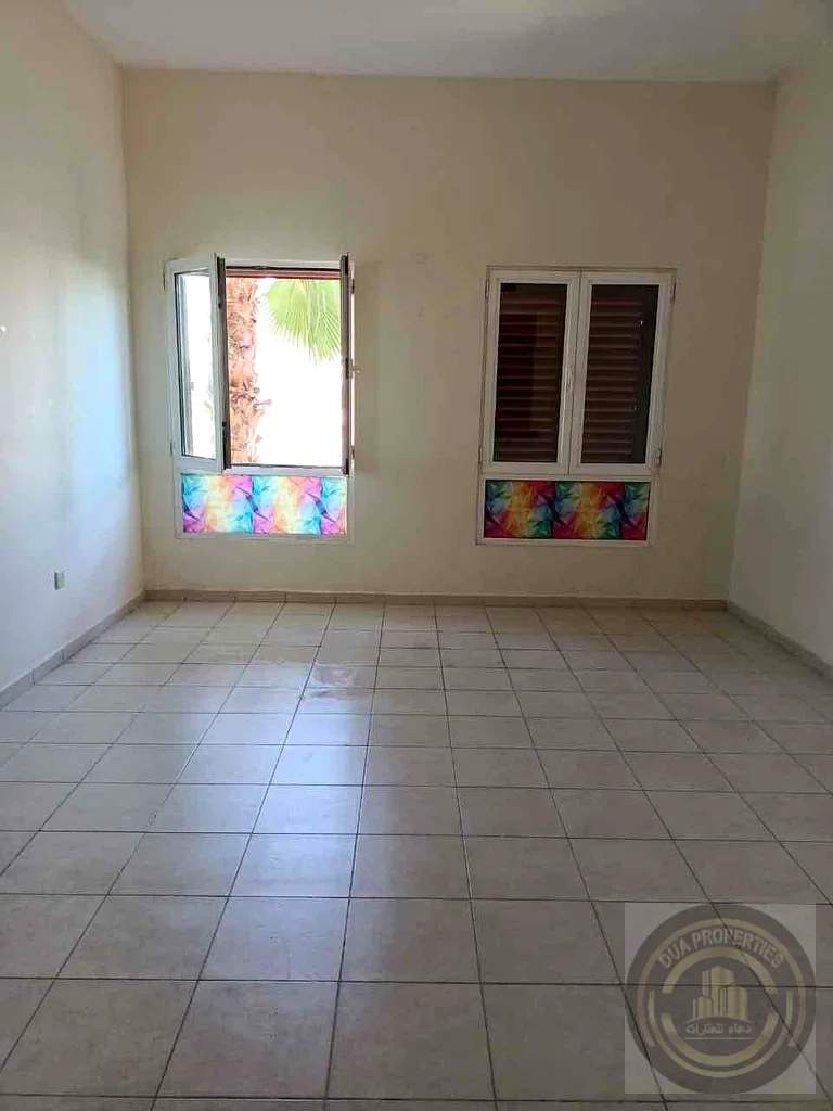 Well-Maintained Elegant Studio | Spacious | BIG LAYOUT | Prime Location Near Metro Station63935772817026113
