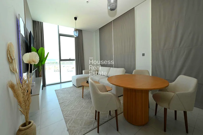 Lagoon View | Well Maintained | Ready to Move64006119054849114