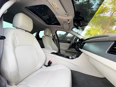 2016 Jaguar XF 照片 12