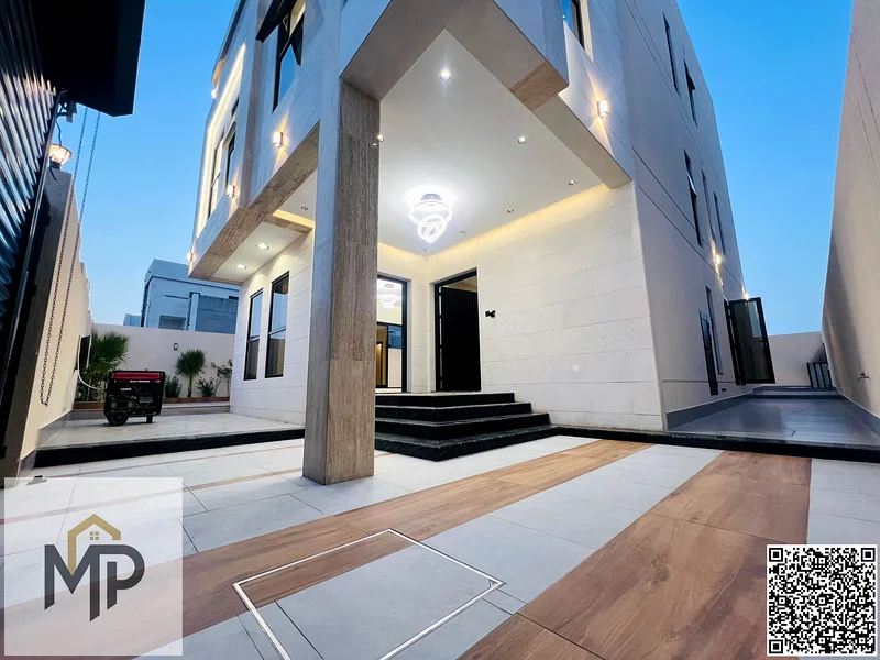 Luxury villa for sale, including water, electricity, air conditioning, and a private pool, with no service fees, behind Azha Mall and Complex63899337152131114