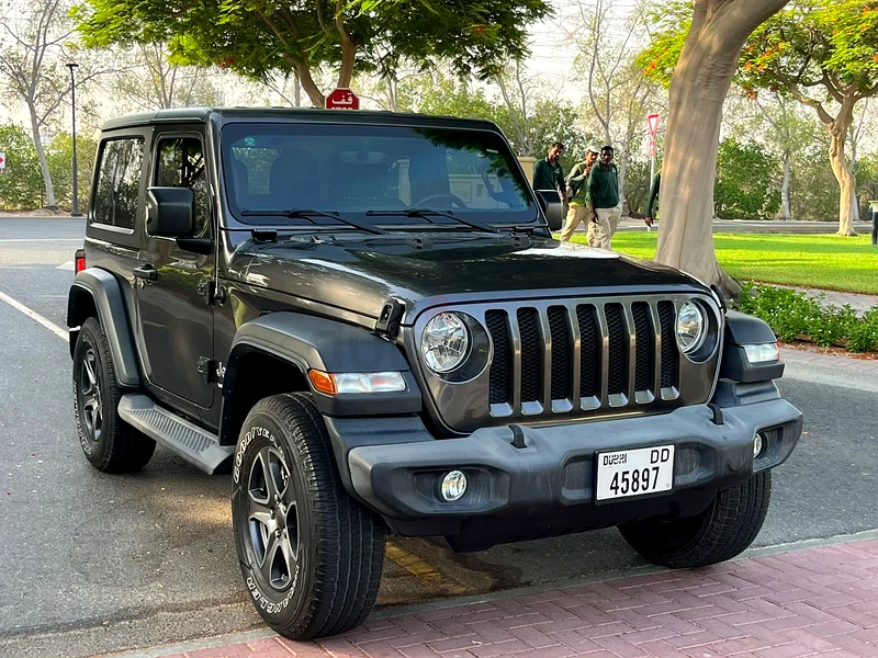 Stunning! Jeep Wrangler Sport 2018 Gray Full Service History with Agency!63490077857026112