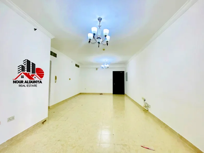 BEST OFFER: NEAR METRO: HUGEST 3 BHK EVER WITH 3 BATHS,CLOSE KITCHEN,CENTRAL GAS,BALCONY,BUILT-IN WARDROBES,COVERED PARKING,ALL AMENITIES,88K63755996554114112
