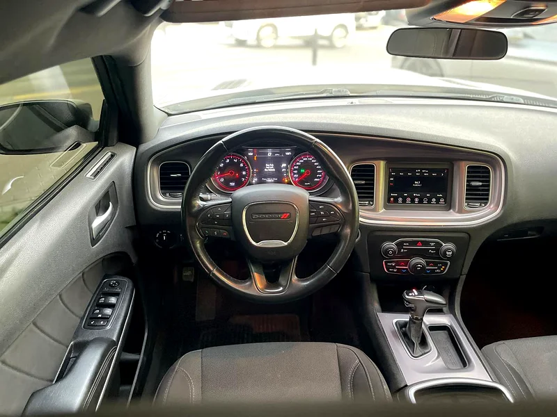 SRT KIT// Sun Roof// warranty// Airbag Canada Agency63612062424449112
