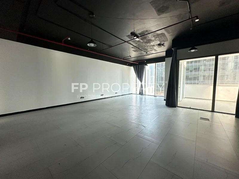 Fully Fitted l| Near to Metro l| Big Balcony Unit63826268139394114