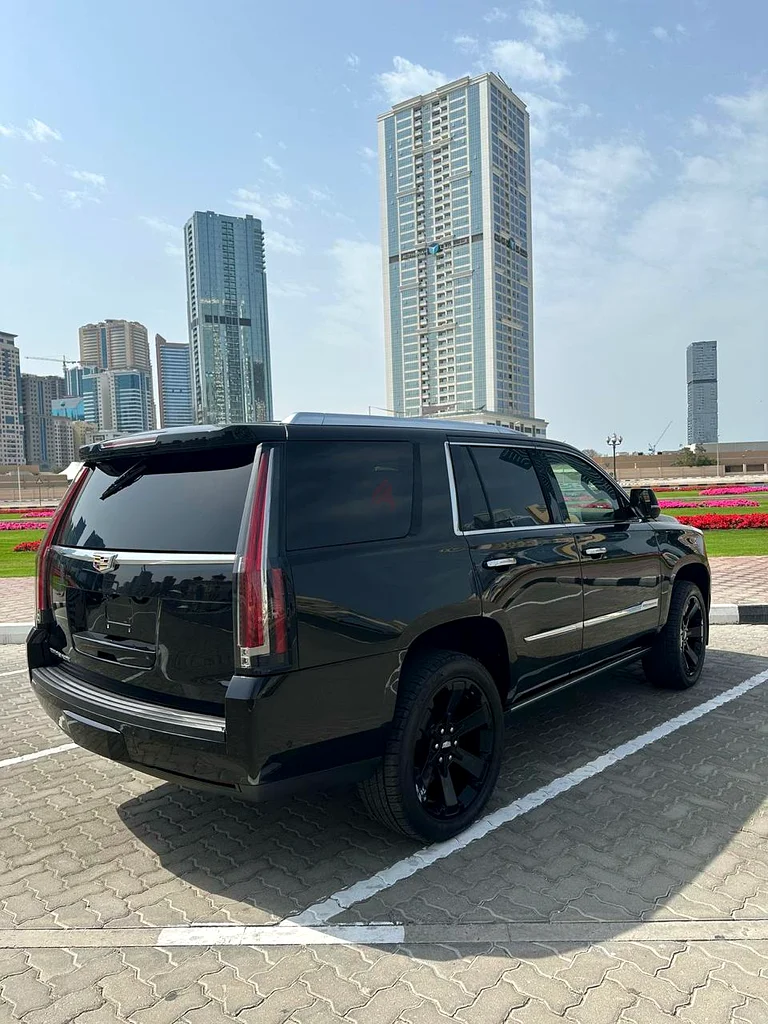 Cadillac Escalade63490982440833114