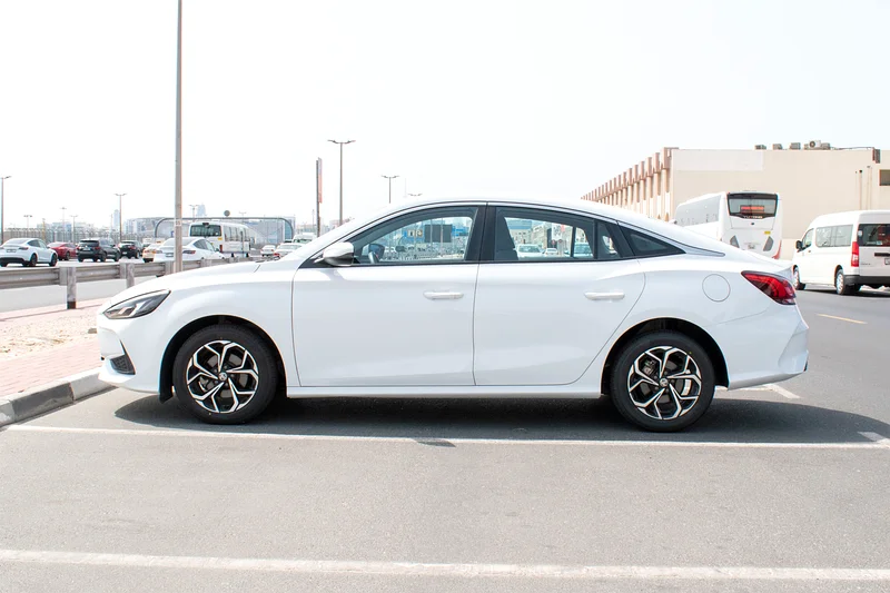 MG GT COM-1.5L-2022-GCC-UNDER WARRANTY-0% DOWN PAYMENT-FINANCE 5 YEARS-203763222311747459113