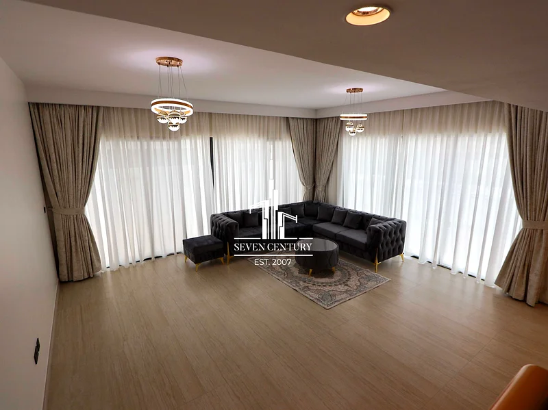 Stylish 5BHK | Prime Spot | Ready To Move In63725914053506113