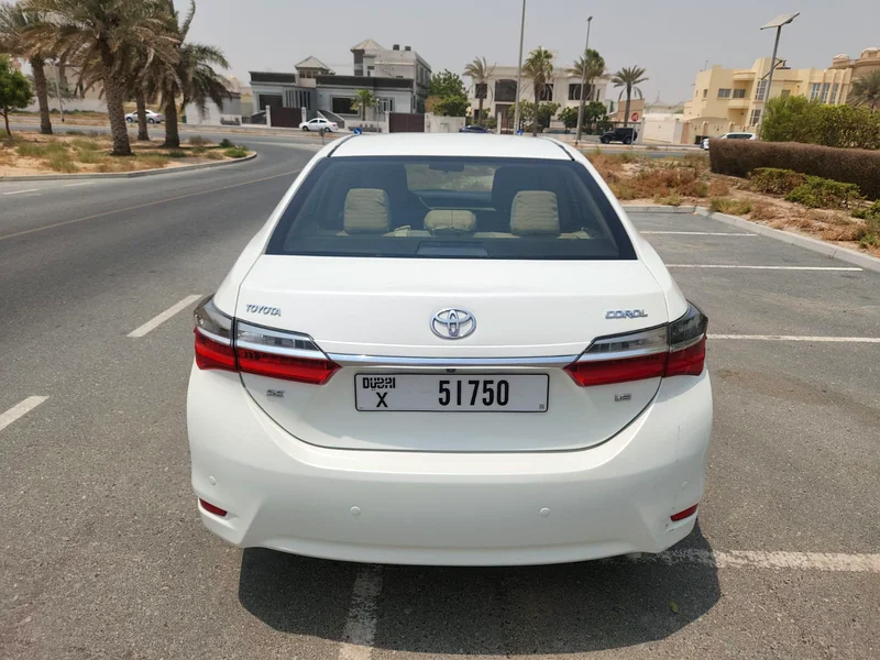 Toyota Corolla 1.6 2017 gcc  mid options63484505131267111