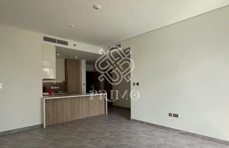 Podium View | Vacant | Prime Location63791900654595110
